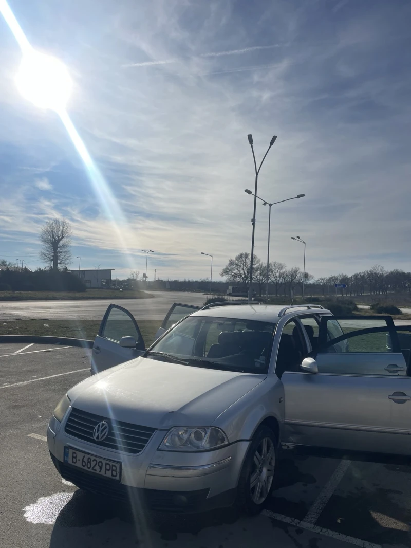 VW Passat, снимка 4 - Автомобили и джипове - 48730473