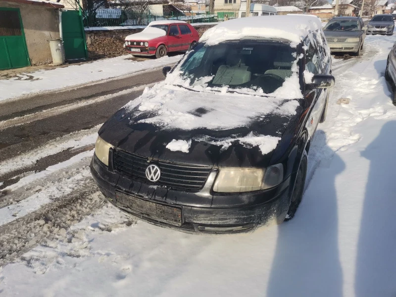 VW Passat 1.8T 150кс на части, снимка 1 - Автомобили и джипове - 49196516