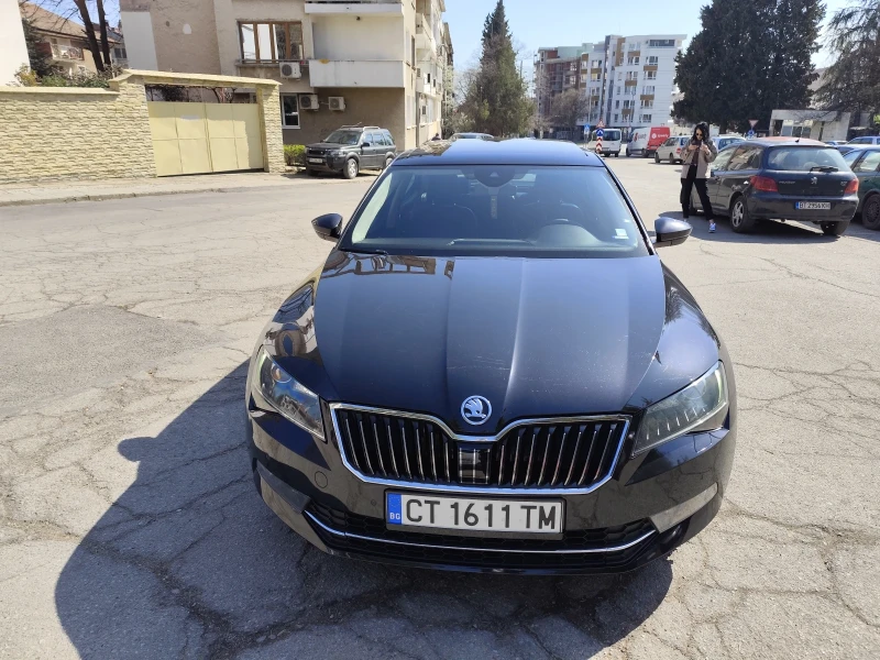 Skoda Superb 190к.с Laurin & Klement, снимка 10 - Автомобили и джипове - 51599012