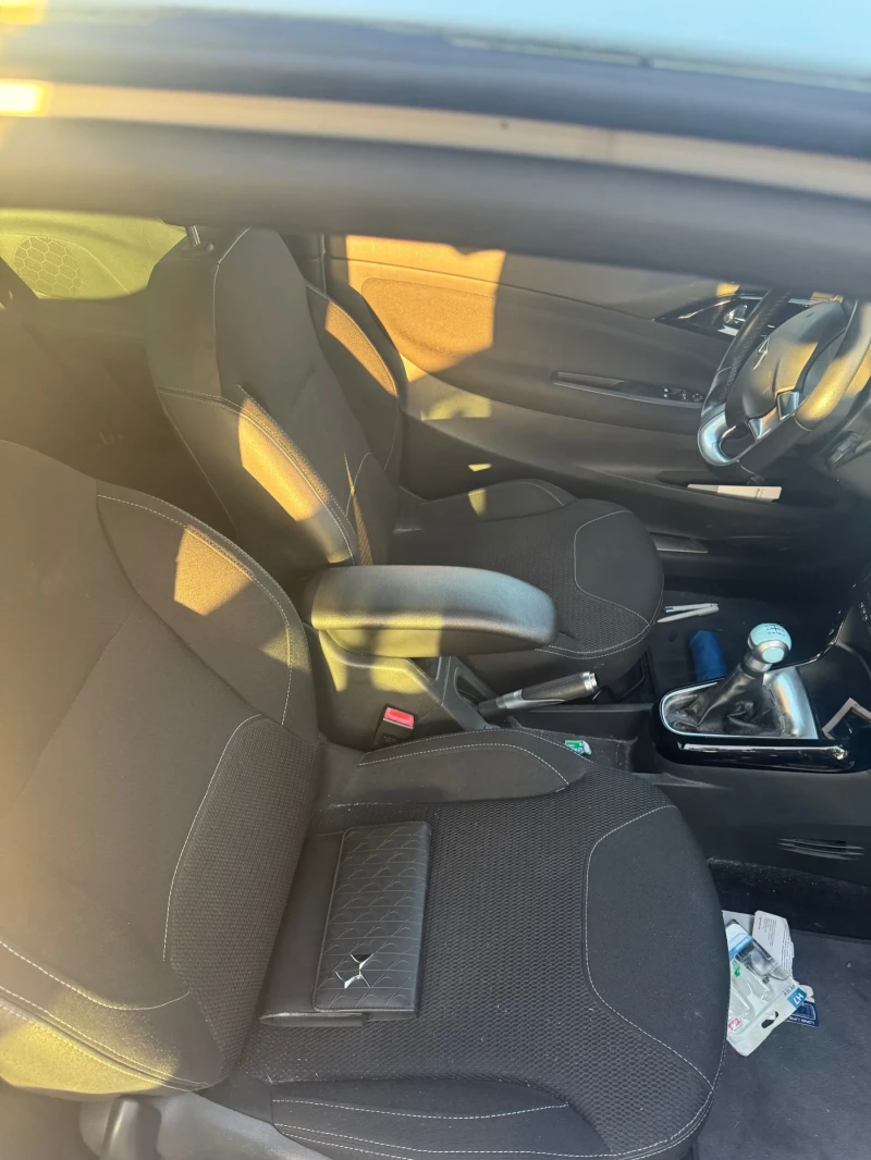 Citroen DS3, снимка 11 - Автомобили и джипове - 52822664