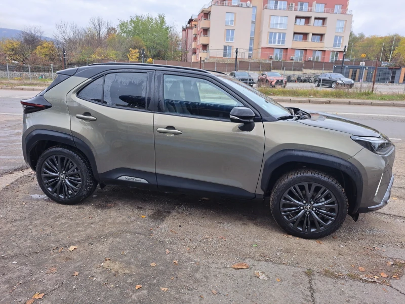 Toyota Yaris Cross Hybrid 1.5 VVT-i, снимка 3 - Автомобили и джипове - 52346320