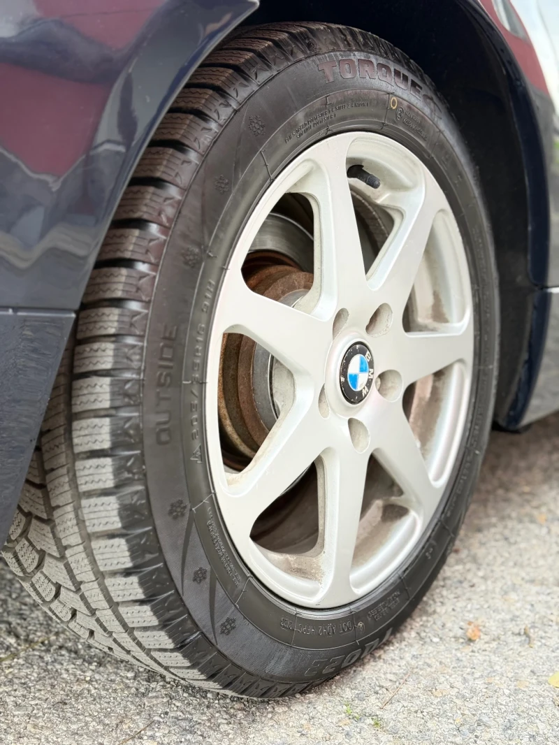 BMW 320, снимка 6 - Автомобили и джипове - 52479201