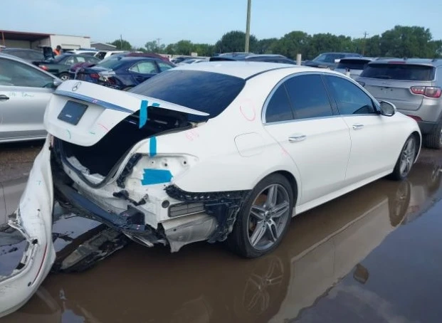 Mercedes-Benz E 350  - изображение 4