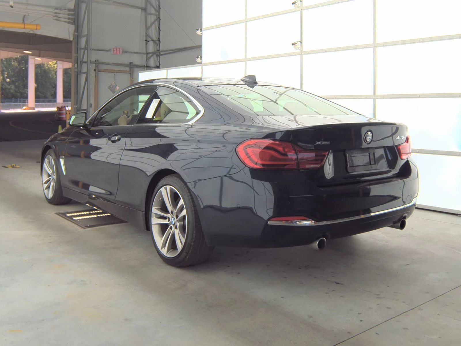 BMW 440  xDrive LUXURY LINE - изображение 6