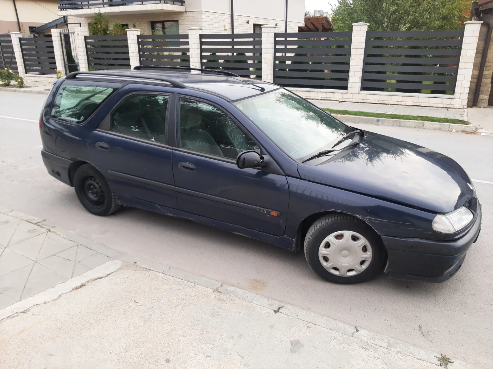 Renault Laguna 2.0  ГАЗ/БЕНЗИН - изображение 6