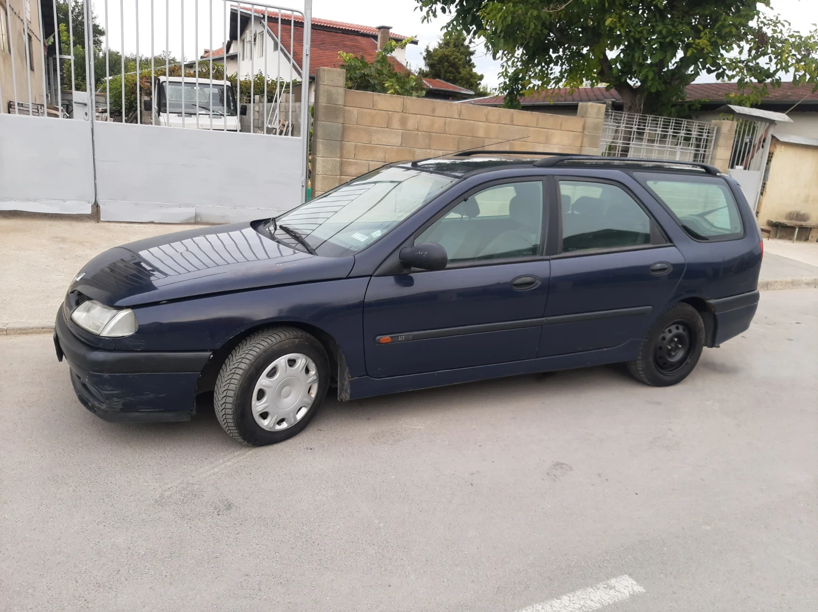 Renault Laguna 2.0  ГАЗ/БЕНЗИН - изображение 2