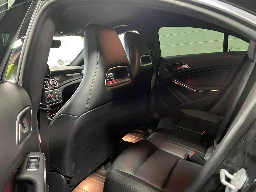 Mercedes-Benz CLA 250 AMG Pack* 4MATIC* Кожа* NAVI* Подгрев - изображение 10