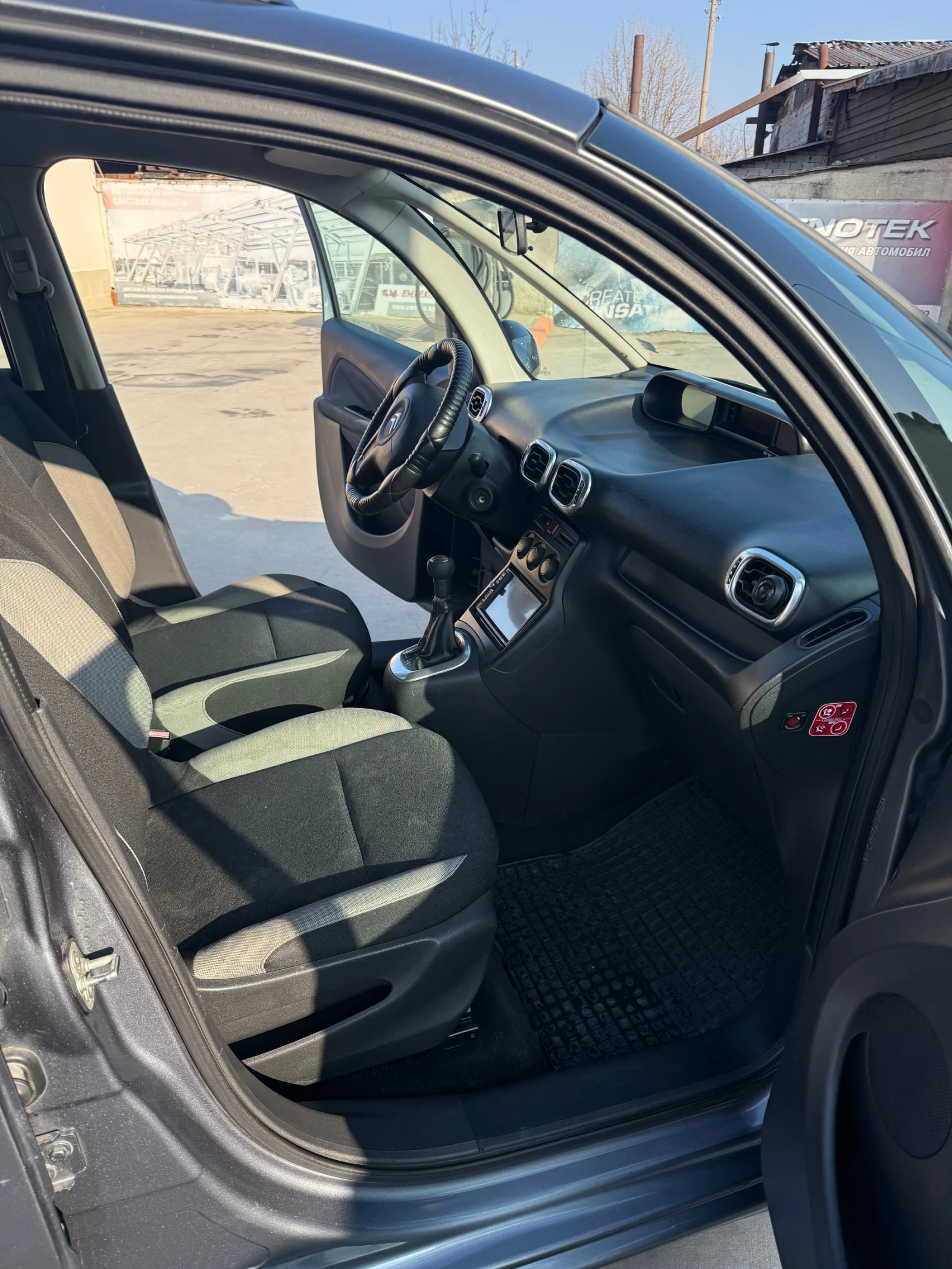 Citroen C3 Picasso  - изображение 7