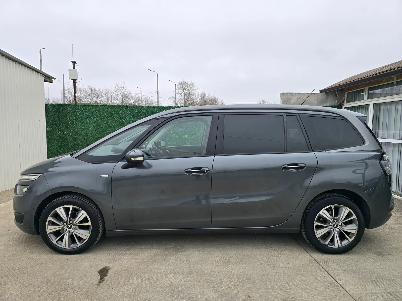 Citroen Grand C4 Picasso 2.0HDI * 150к.с * 7 места * EXCLUSIVE , снимка 2 - Автомобили и джипове - 53809281