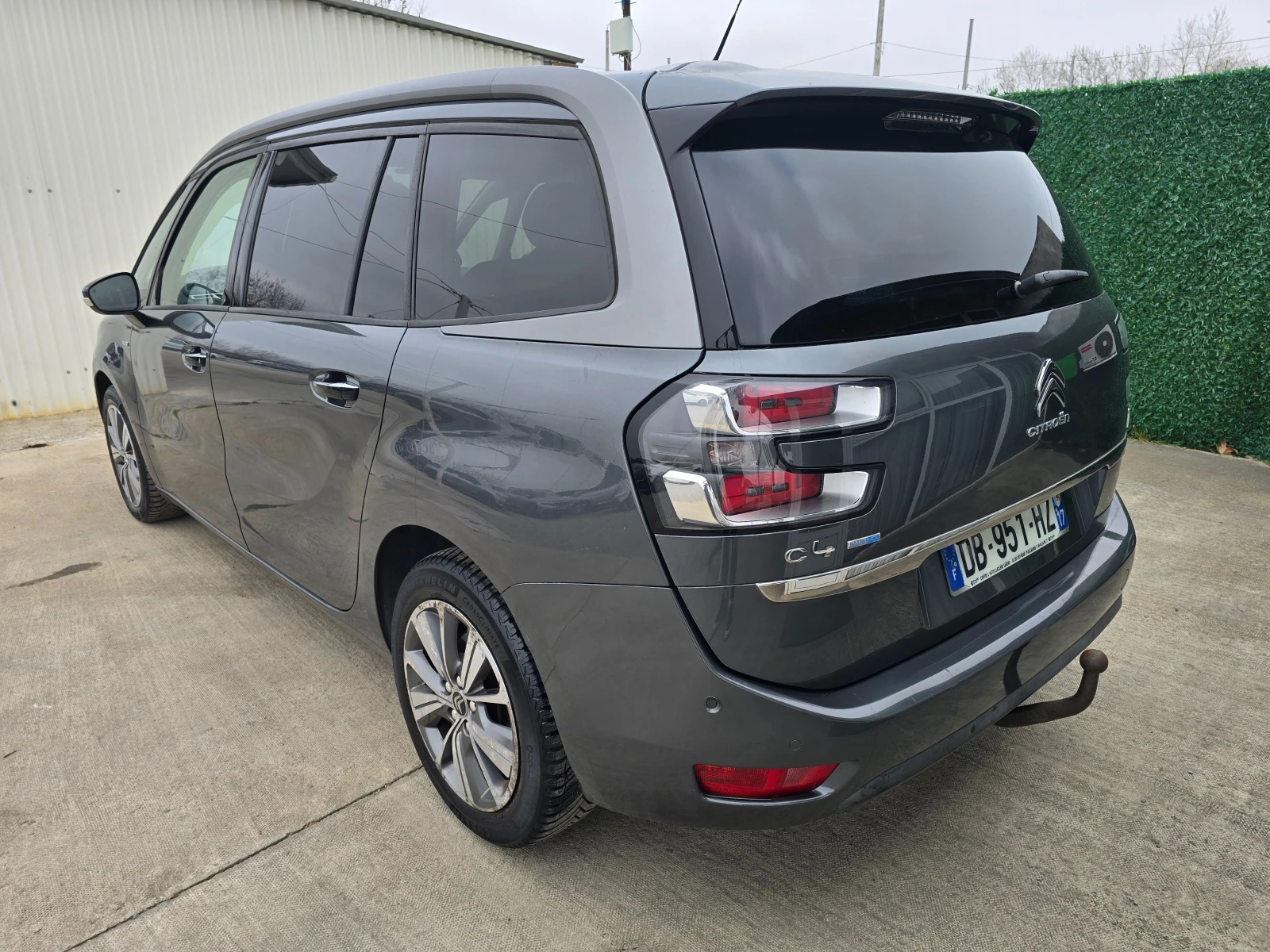 Citroen Grand C4 Picasso 2.0HDI * 150к.с * 7 места * EXCLUSIVE , снимка 3 - Автомобили и джипове - 53809281