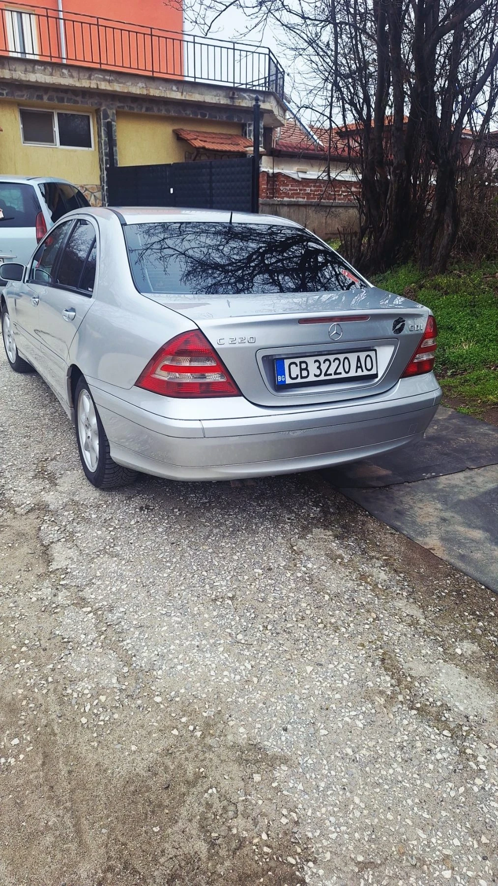 Mercedes-Benz C 220 Седан, снимка 6 - Автомобили и джипове - 54039297