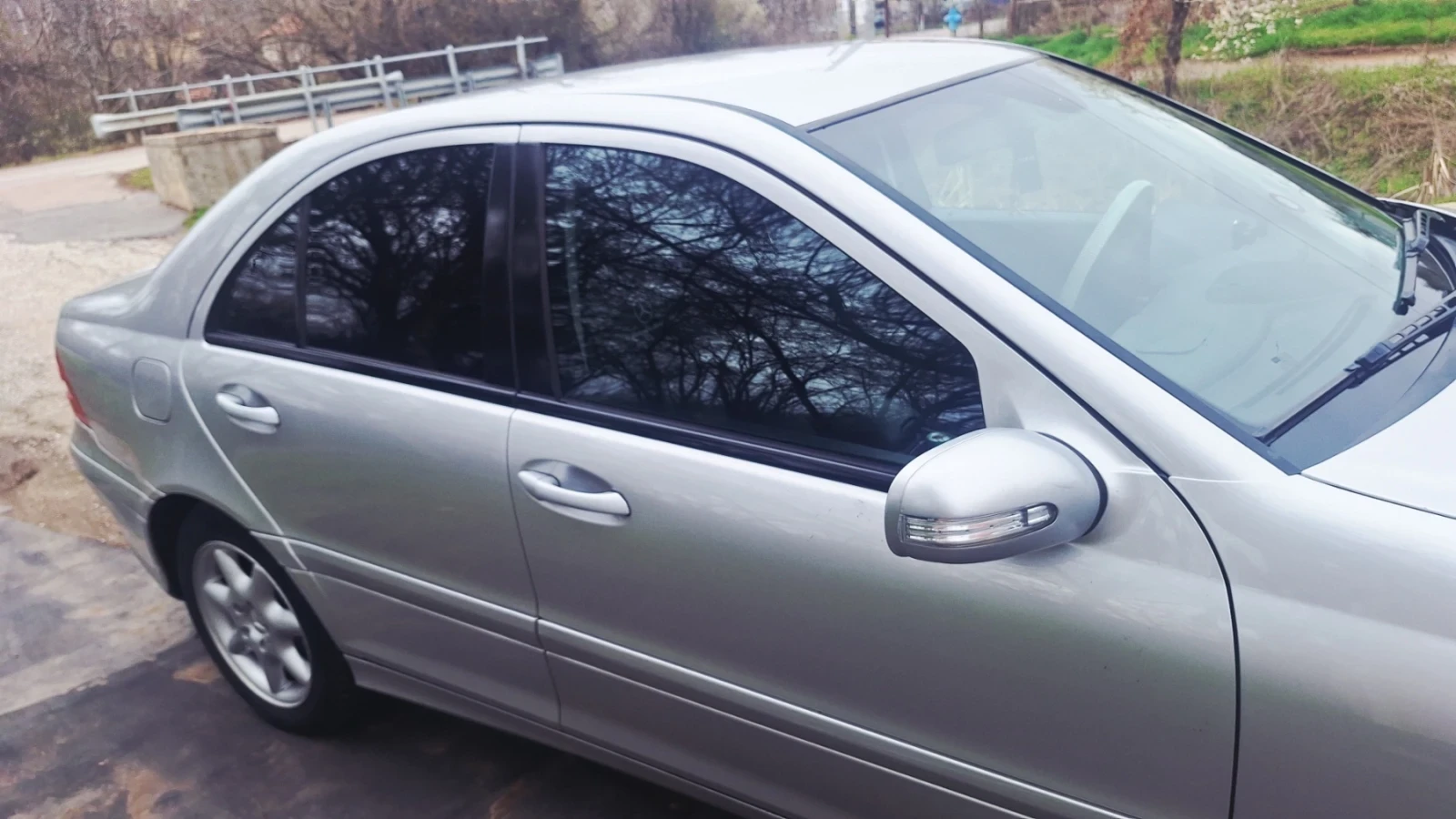 Mercedes-Benz C 220 Седан, снимка 14 - Автомобили и джипове - 54039297