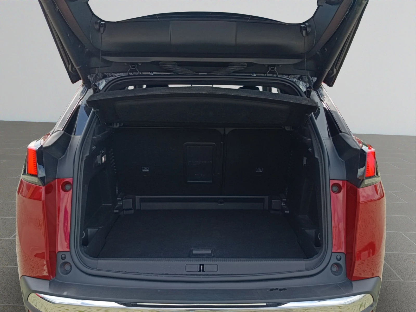 Peugeot 3008 GT, снимка 16 - Автомобили и джипове - 54551754