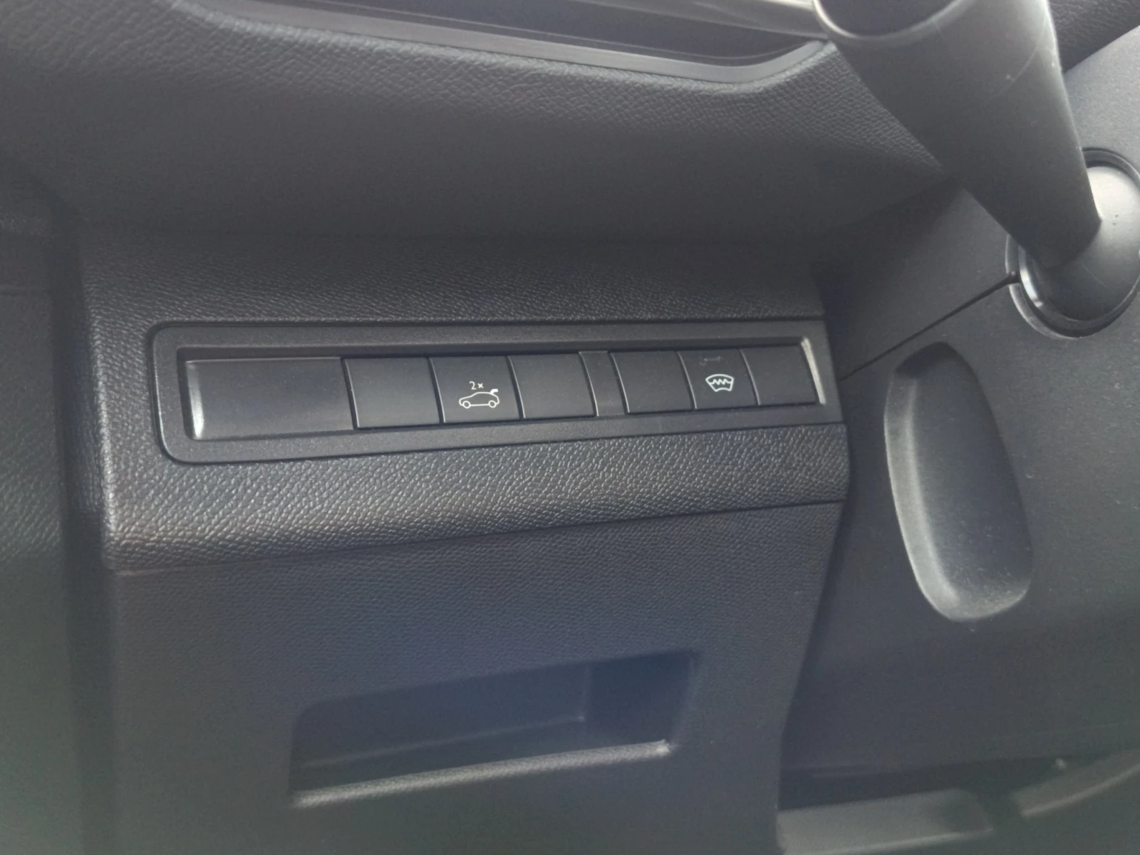 Peugeot 3008 GT, снимка 9 - Автомобили и джипове - 54551754