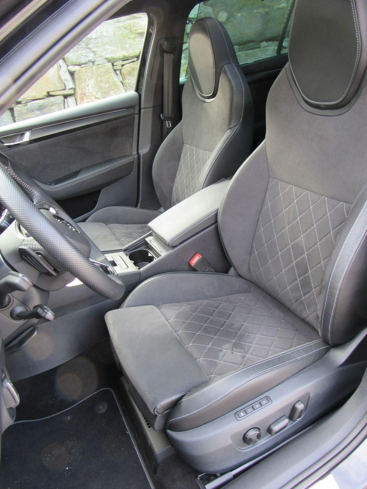 Skoda Superb Sport line, снимка 6 - Автомобили и джипове - 54607200