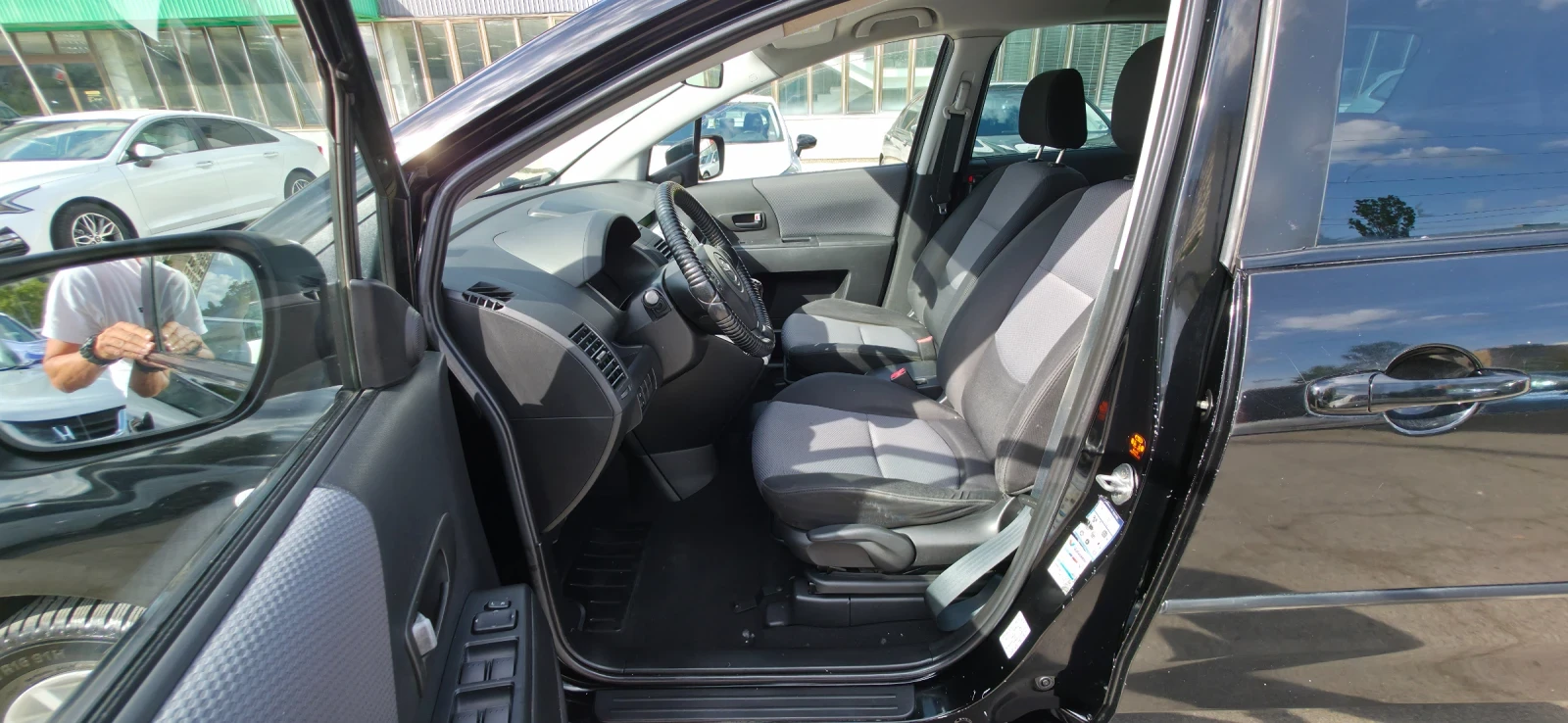 Mazda 5 2.0D 110k.c , снимка 8 - Автомобили и джипове - 54672686
