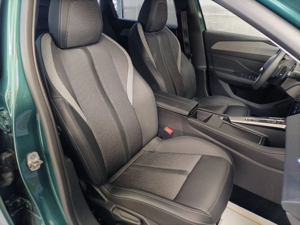 Peugeot 308 1.5HDI/130к.с/ALLURE, снимка 14 - Автомобили и джипове - 54700893