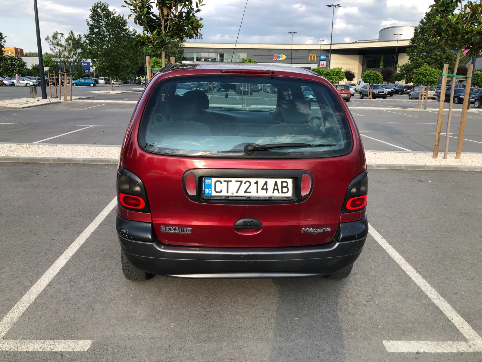 Renault Scenic 1.6 e, снимка 3 - Автомобили и джипове - 54710040