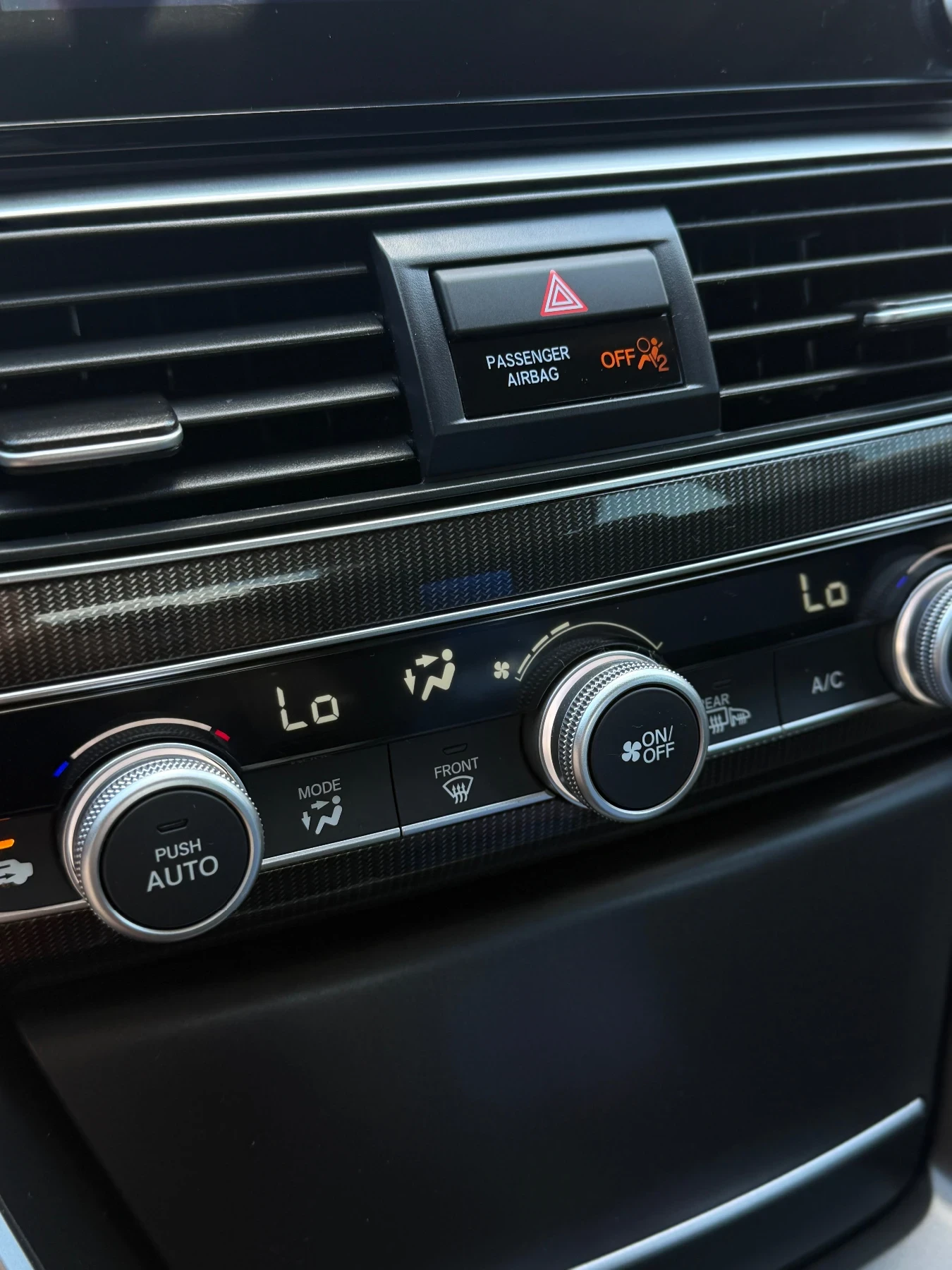 Honda Accord Sport Special Edition 1.5 Turbo, снимка 13 - Автомобили и джипове - 54762024