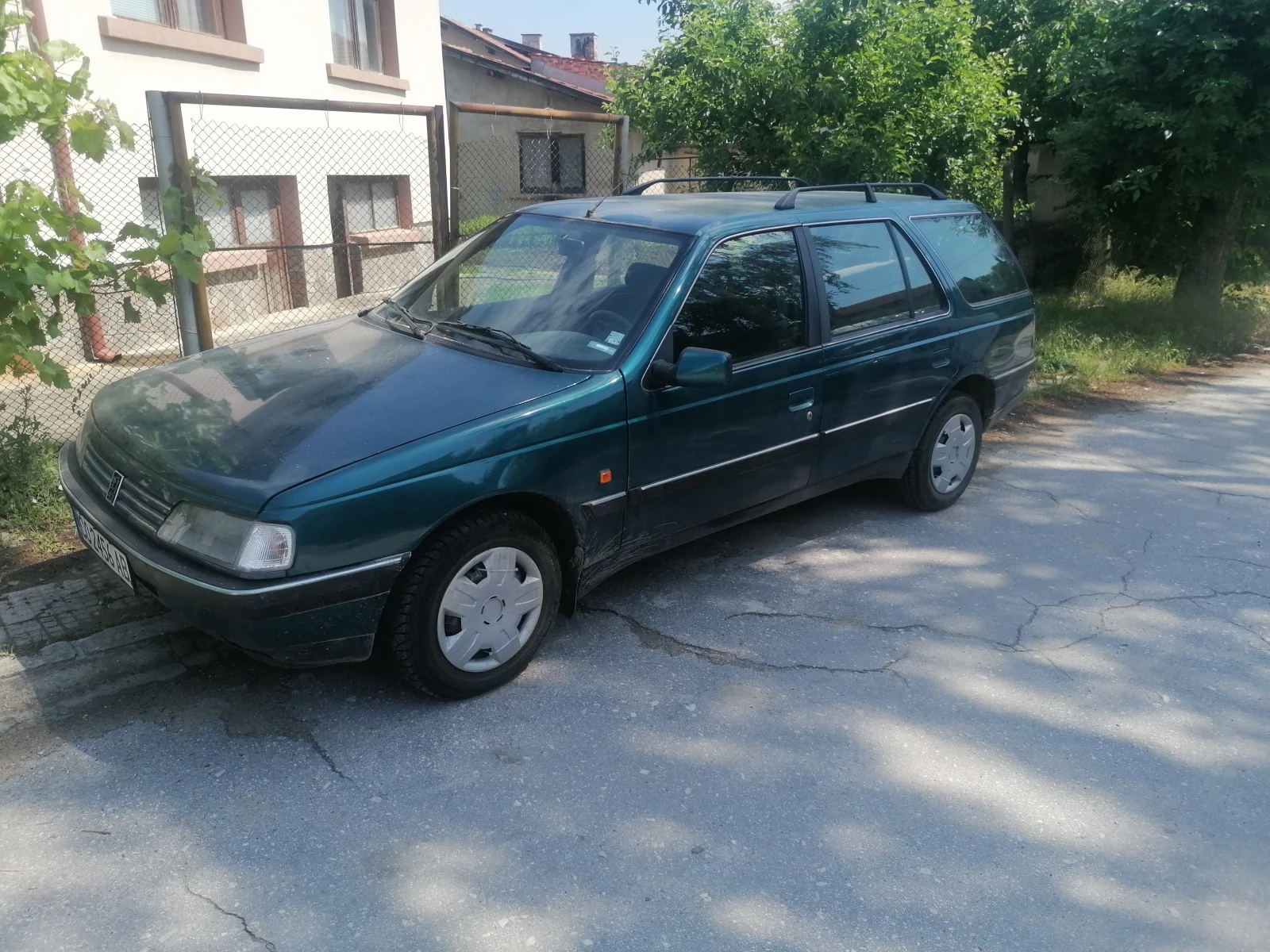 Peugeot 405