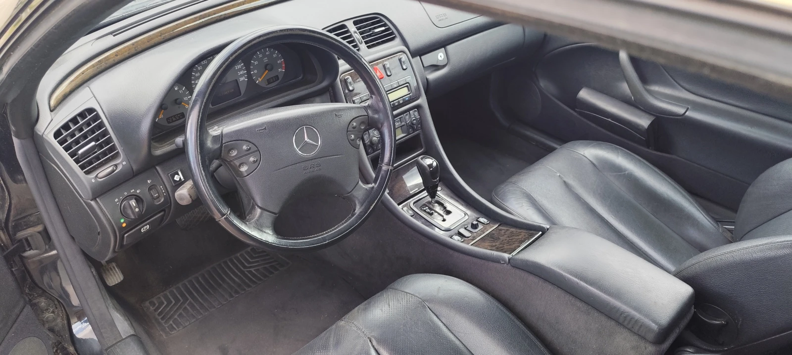 Mercedes-Benz CLK 230 компресор, снимка 7 - Автомобили и джипове - 54915842