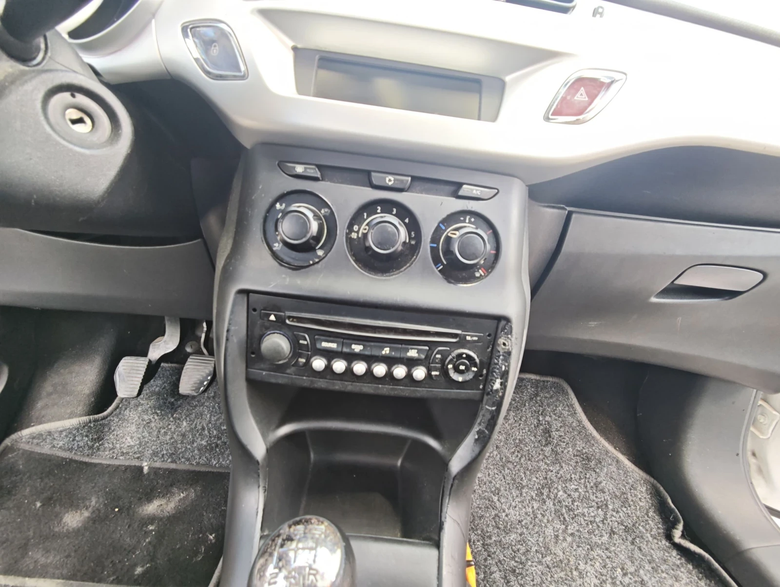 Citroen C3 2.0HDI , снимка 13 - Автомобили и джипове - 54985254