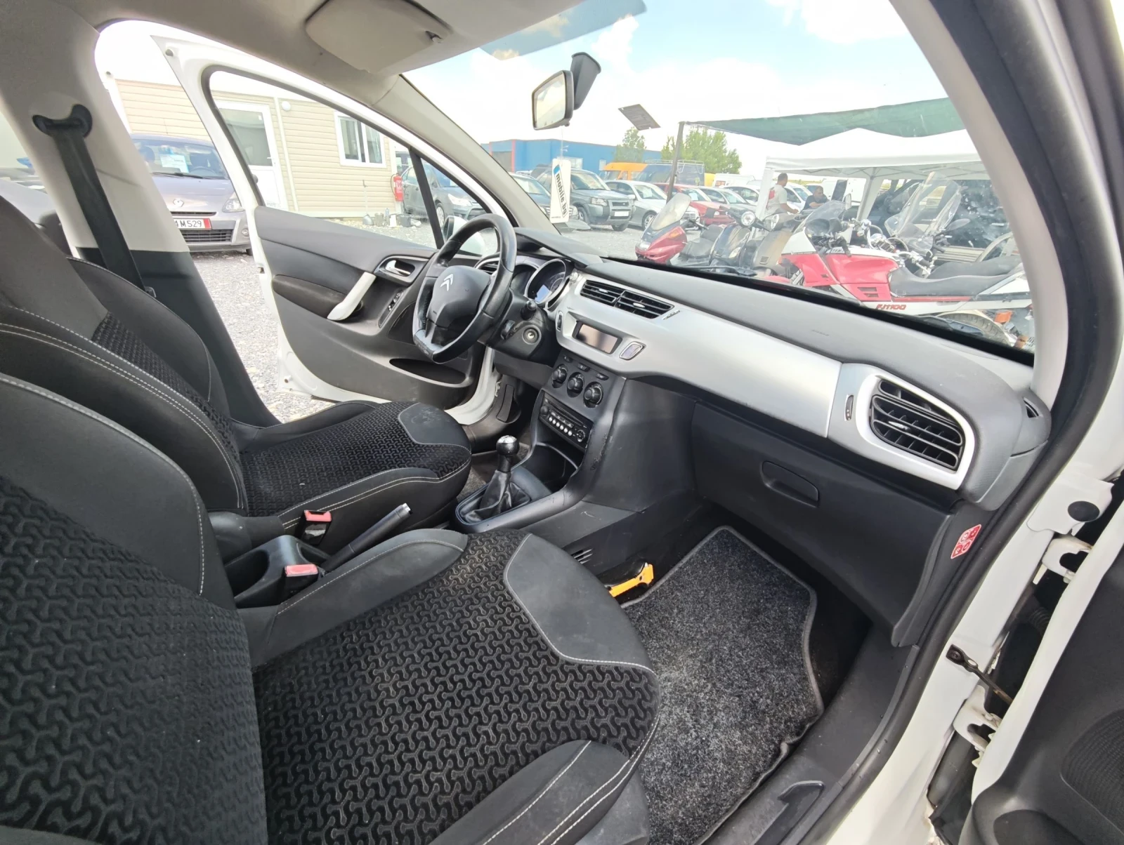 Citroen C3 2.0HDI , снимка 12 - Автомобили и джипове - 54985254