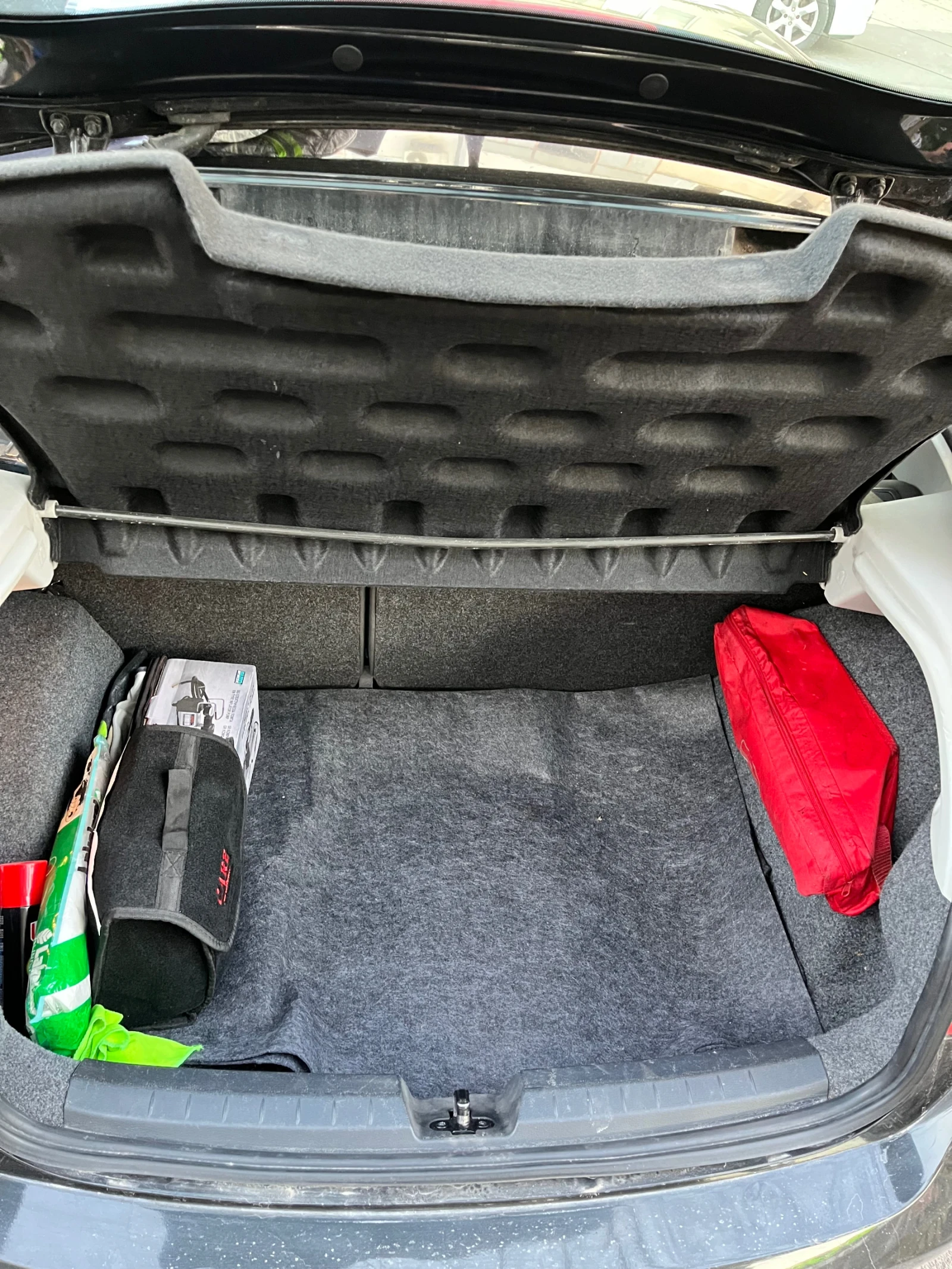 Seat Ibiza, снимка 12 - Автомобили и джипове - 55733083