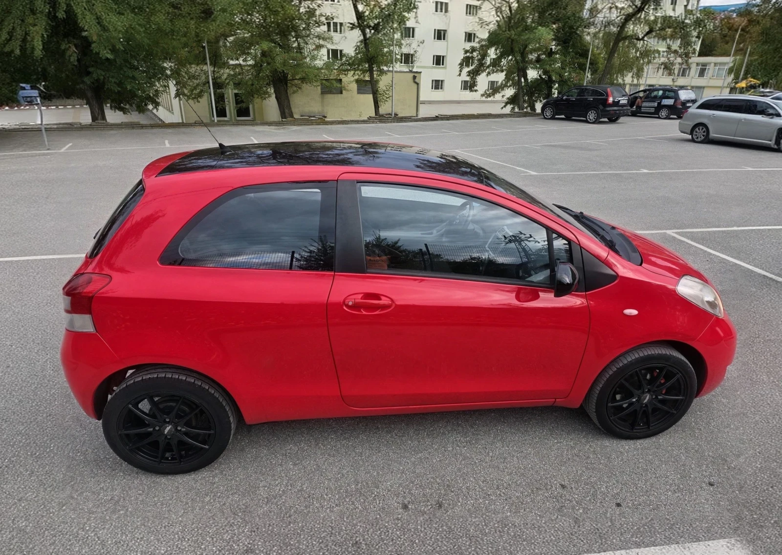Toyota Yaris, снимка 4 - Автомобили и джипове - 56086327