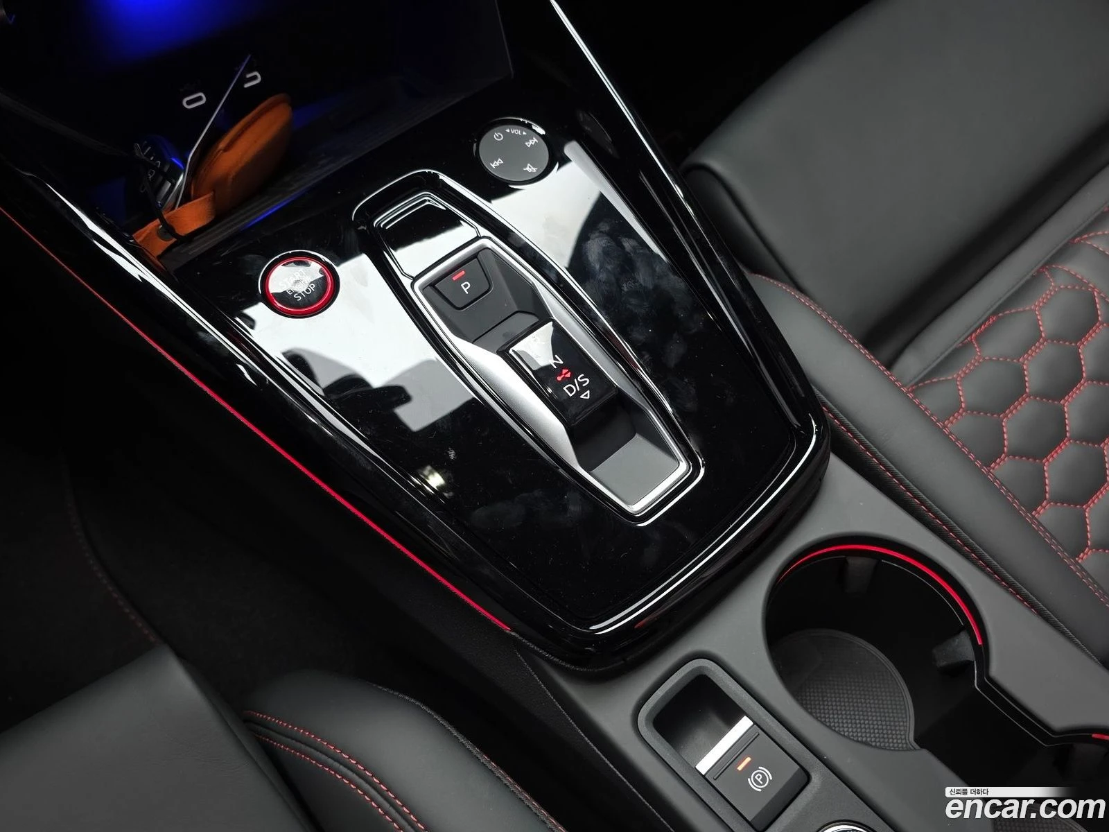 Audi Rs3 2.5 TFSI Quattro, снимка 8 - Автомобили и джипове - 56384075