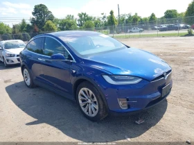 ������ Tesla Model X