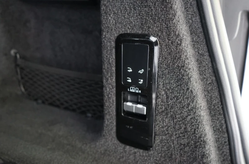 Land Rover Range Rover Sport D350 Autobiography, снимка 12 - Автомобили и джипове - 52623152