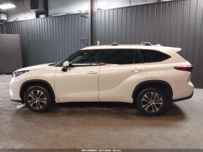 Toyota Highlander 3.5L V-6 DI, DOHC, VVT, 295HP All Wheel Drive, снимка 6 - Автомобили и джипове - 53095563