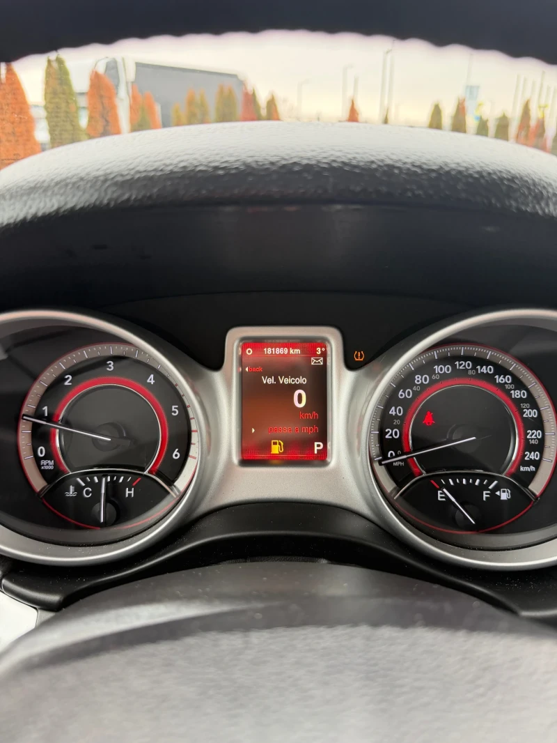 Fiat Freemont * 6+ 1* 4x4* TOP* , снимка 17 - Автомобили и джипове - 53370629