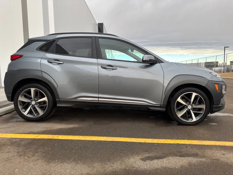 Hyundai Kona Ultimate* Head-Up* Lane Assist* Blind-Spot* , снимка 3 - Автомобили и джипове - 53421107
