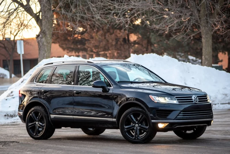 VW Touareg ПОДГРЕВ* ОБДУХВАНЕ* КАМЕРИ* , снимка 3 - Автомобили и джипове - 53485646