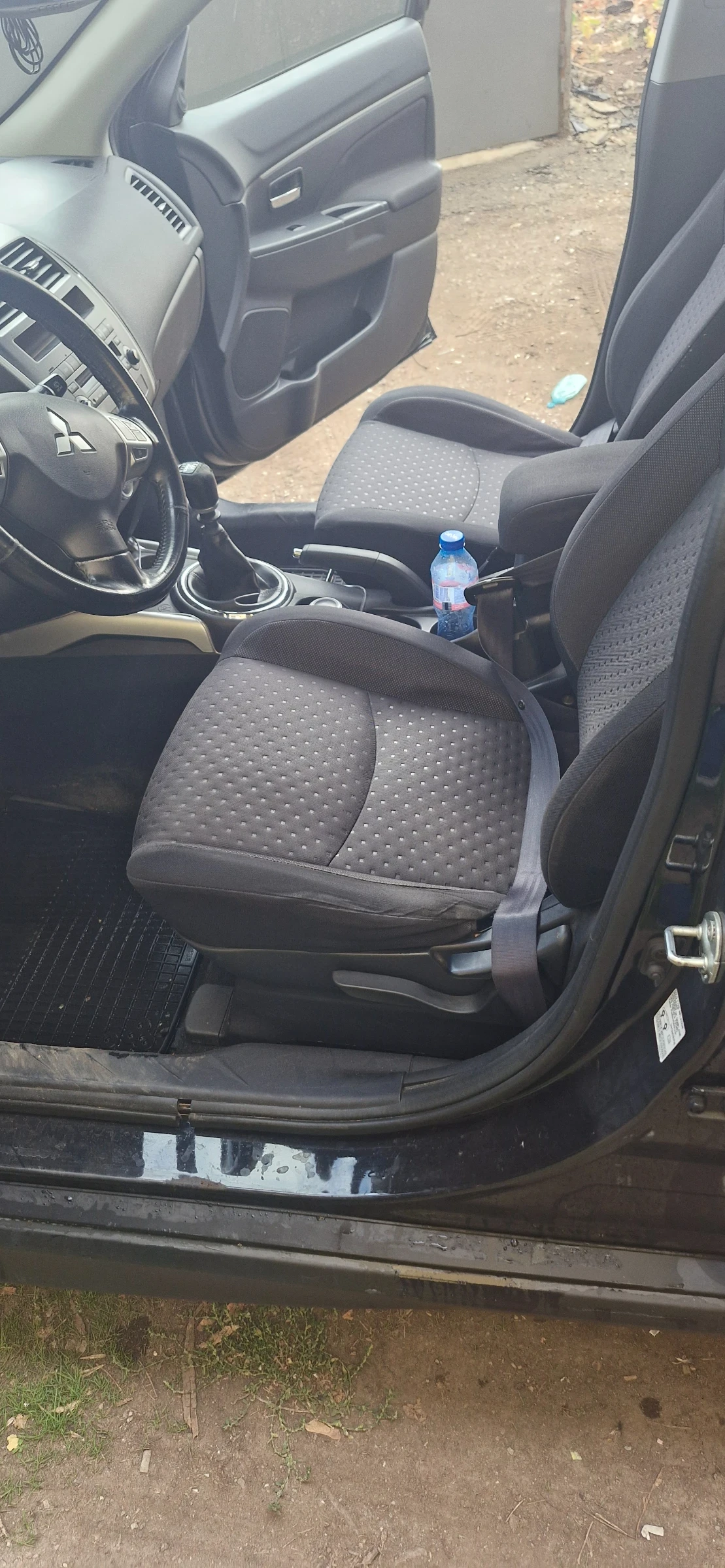 Mitsubishi ASX 1, 8 DID 4х4 - изображение 10