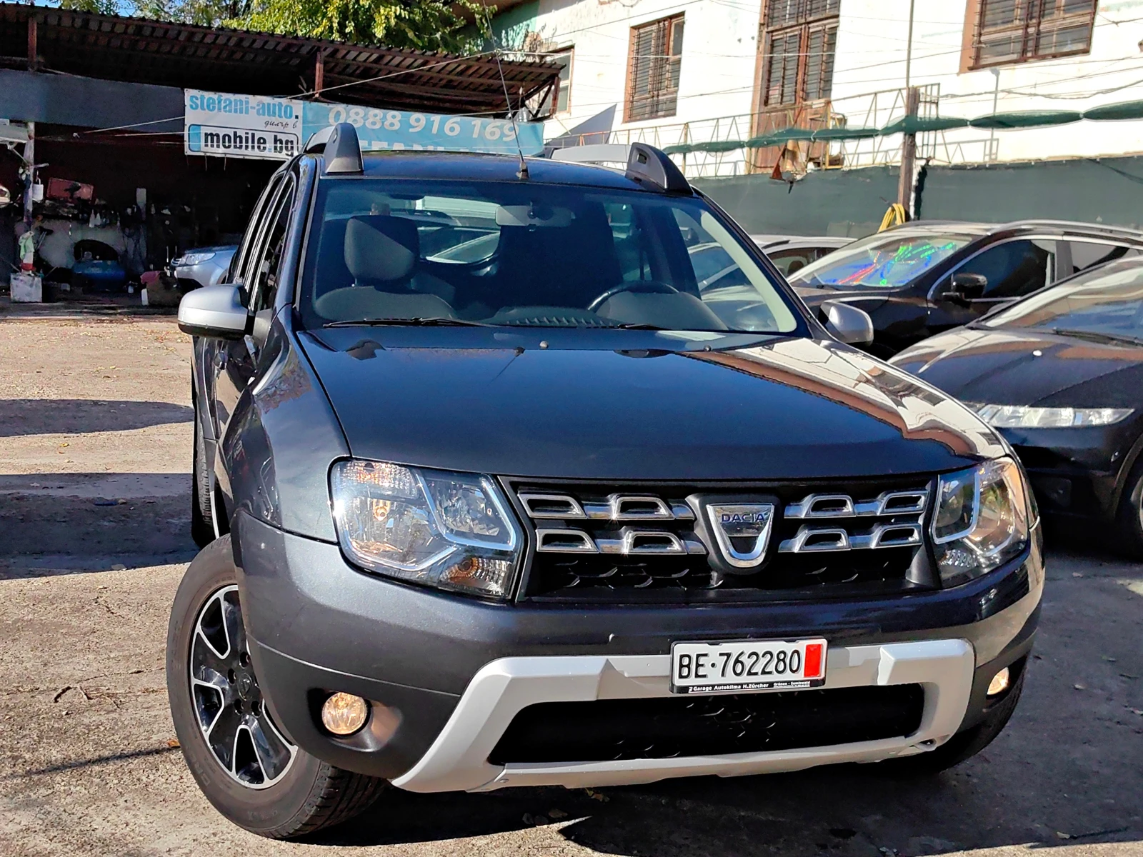 Dacia Duster 1.6i!!ШВЕЙЦАРИЯ!4X4!УНИКАТ!!ТОП СЪСТОЯНИЕ - изображение 2