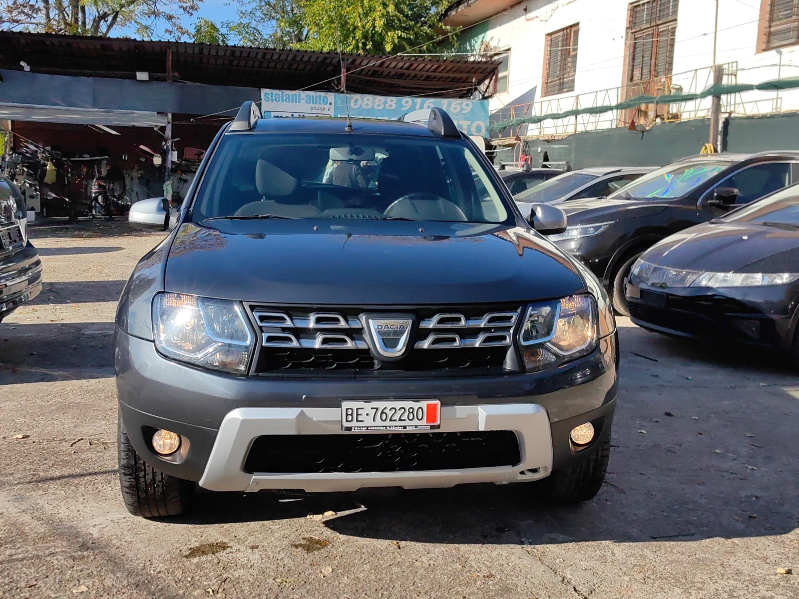 Dacia Duster 1.6i!!ШВЕЙЦАРИЯ!4X4!УНИКАТ!!ТОП СЪСТОЯНИЕ - изображение 4