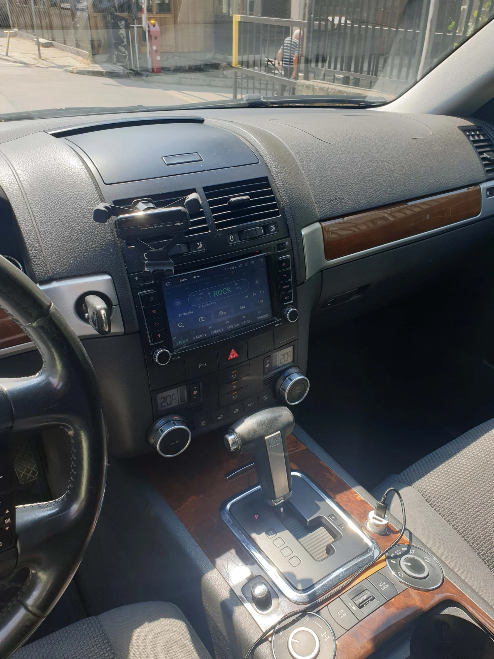 VW Touareg ПЪРВИ СОБСТВЕНИК - изображение 7