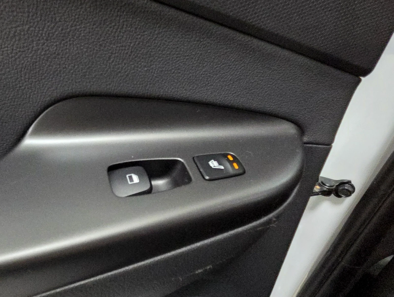 Hyundai Kona 64KWh/Premium/Blue Link/SOH100%, снимка 10 - Автомобили и джипове - 53714251