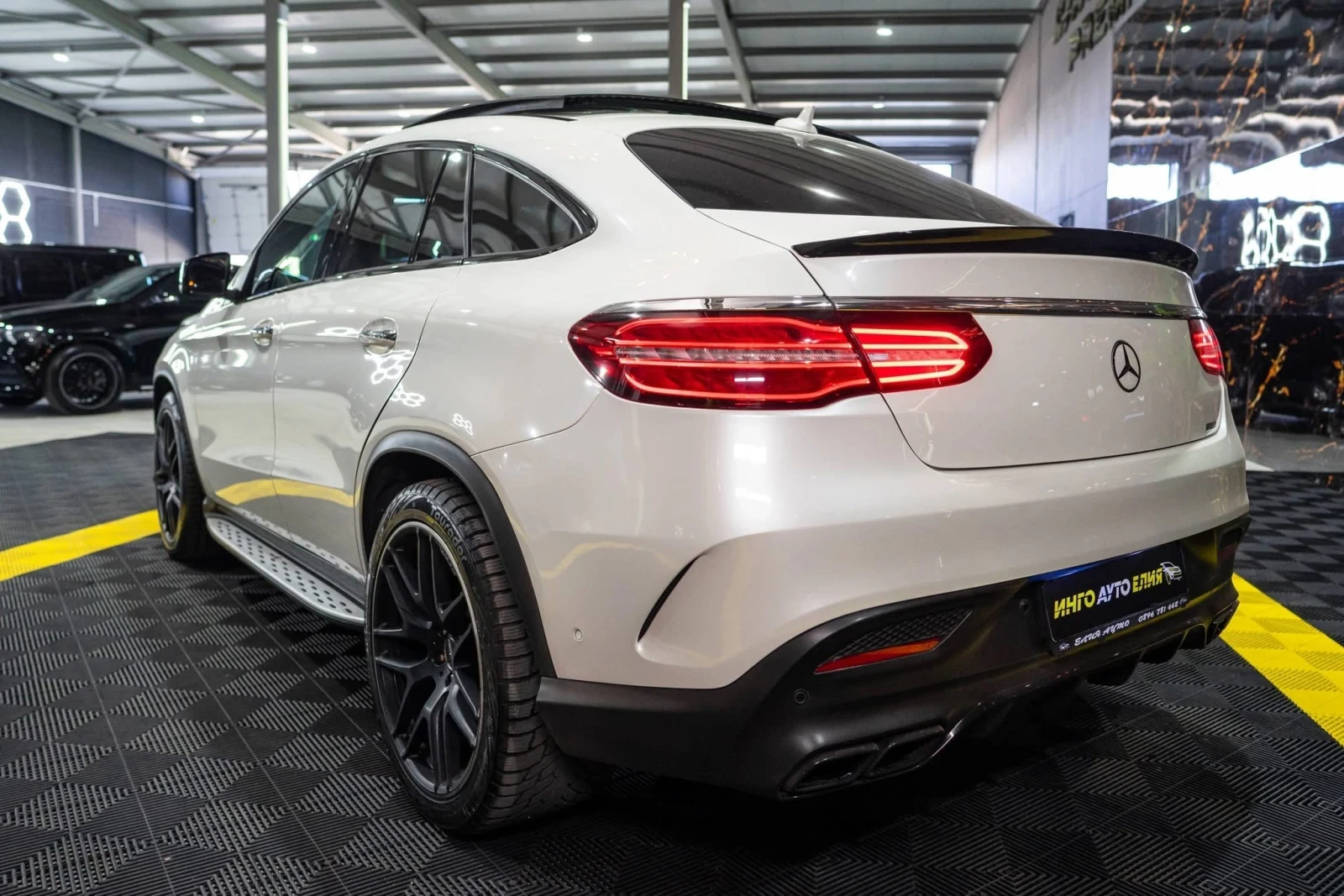 Mercedes-Benz GLE 63 S AMG V8 BITURBO LED DESIGNO ПАНО H&K ЛИЗИНГ 100%, снимка 6 - Автомобили и джипове - 53862510