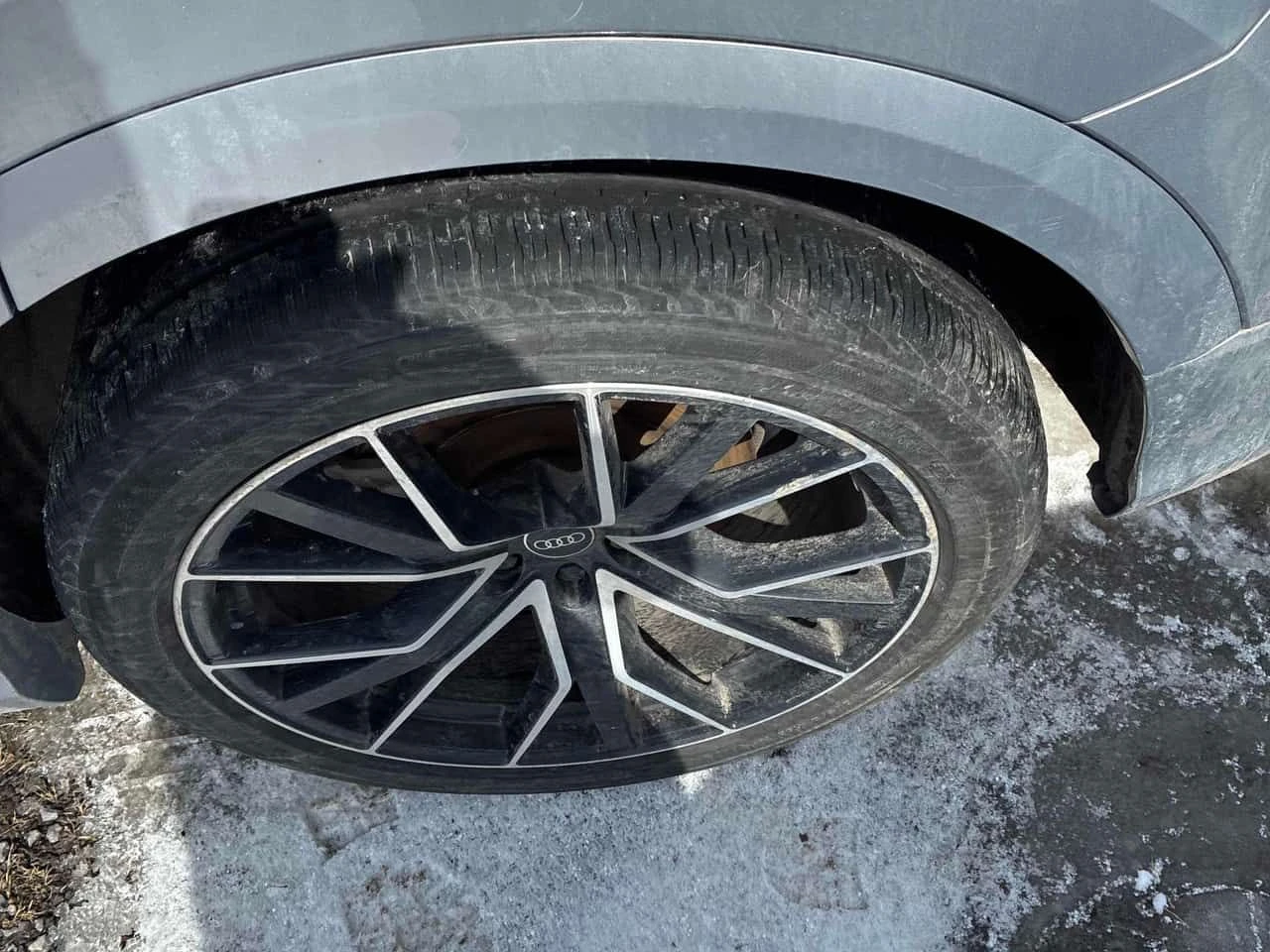 Audi Q8 * Technik * CARFAX * ЦЕНА ДО БГ, снимка 11 - Автомобили и джипове - 53981758