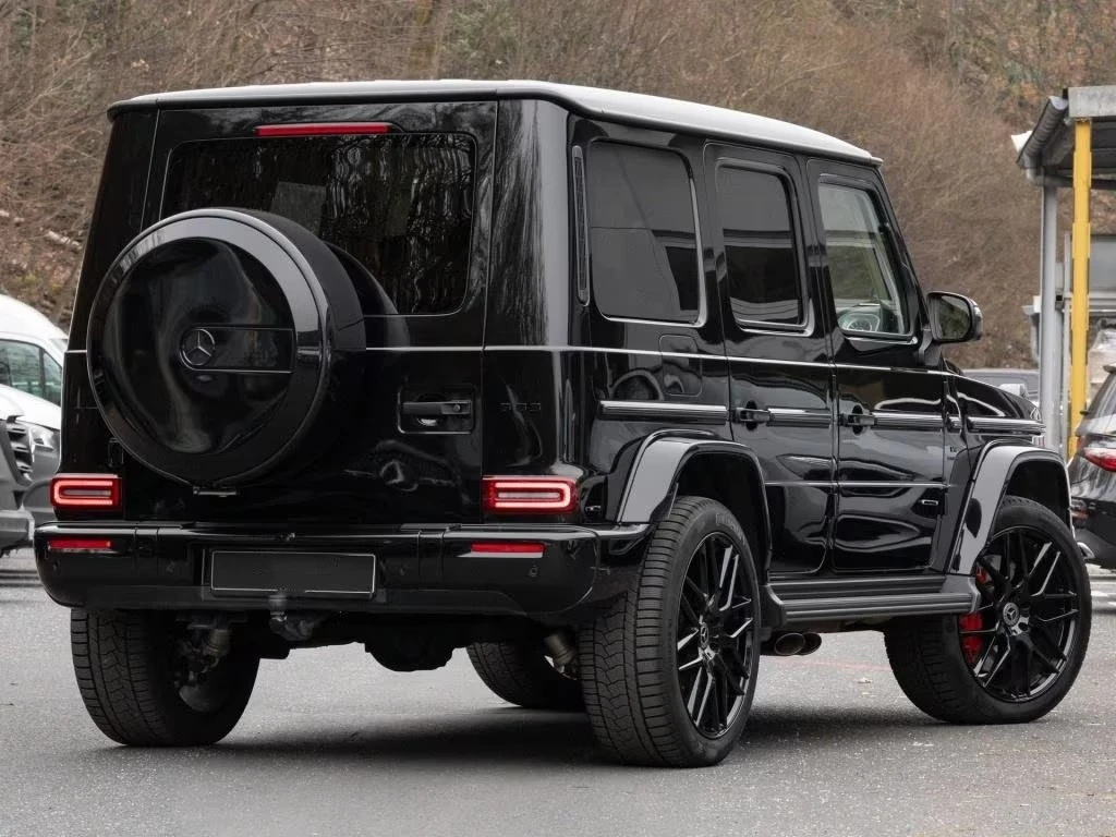 Mercedes-Benz G 63 AMG /FACELIFT/CARBON/EXCLUSIV/SUPERIOR/BURM/TV/360/, снимка 3 - Автомобили и джипове - 54041385