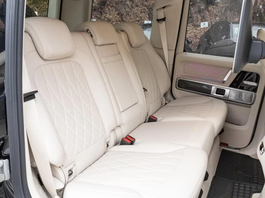 Mercedes-Benz G 63 AMG /FACELIFT/CARBON/EXCLUSIV/SUPERIOR/BURM/TV/360/, снимка 14 - Автомобили и джипове - 54041385