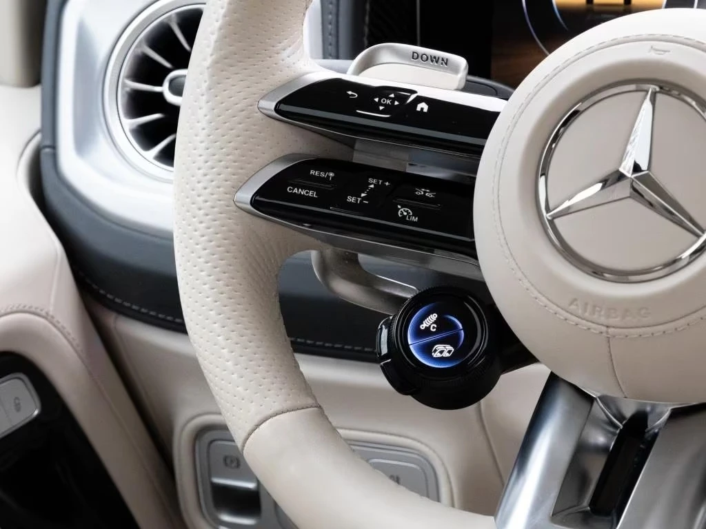 Mercedes-Benz G 63 AMG /FACELIFT/CARBON/EXCLUSIV/SUPERIOR/BURM/TV/360/, снимка 5 - Автомобили и джипове - 54041385