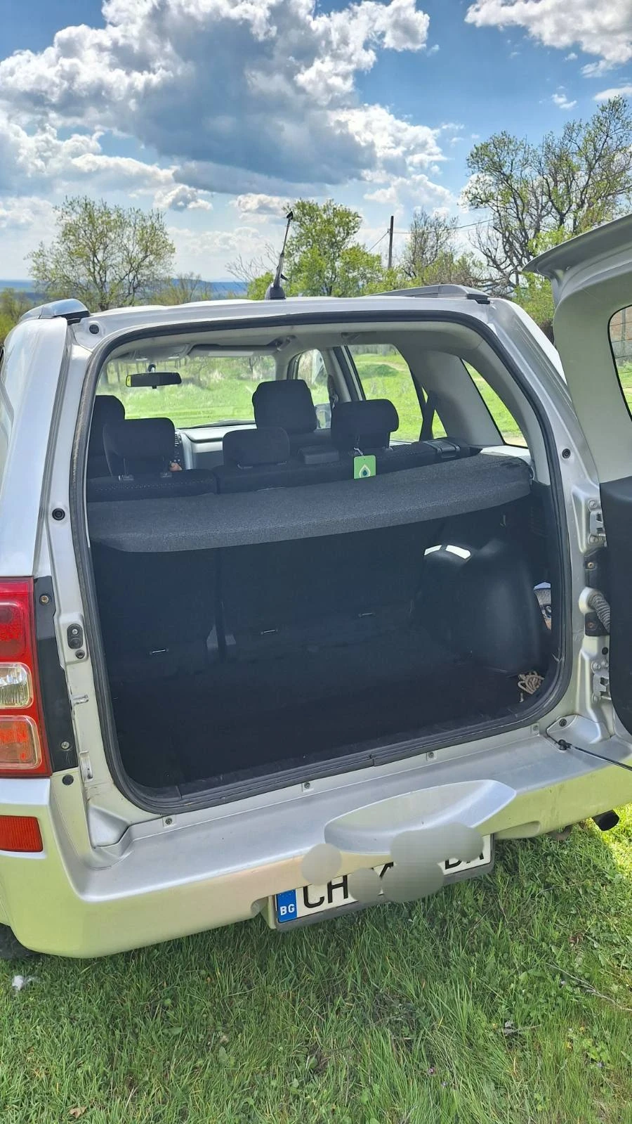 Suzuki Grand vitara, снимка 4 - Автомобили и джипове - 54137889