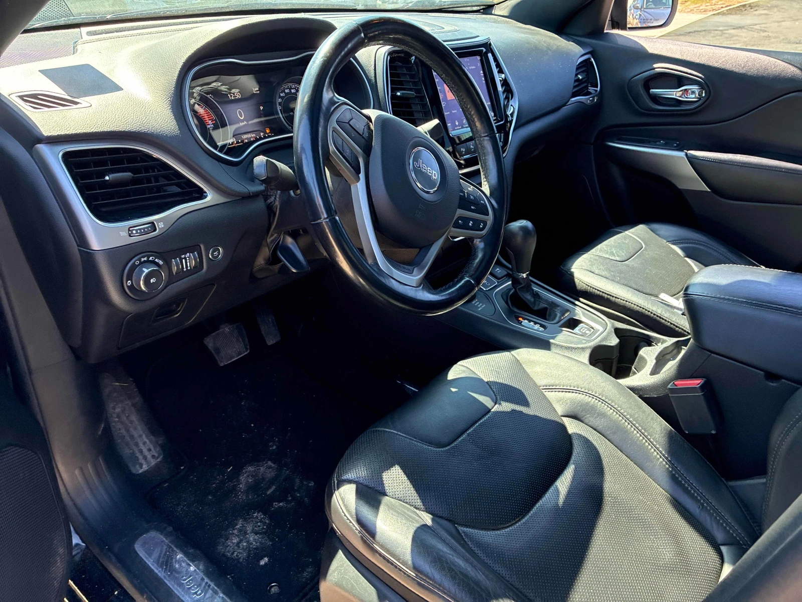 Jeep Grand cherokee High Altitude * * CARFAX * * ���� ������ * *  | Mobile.bg � ����������� 8