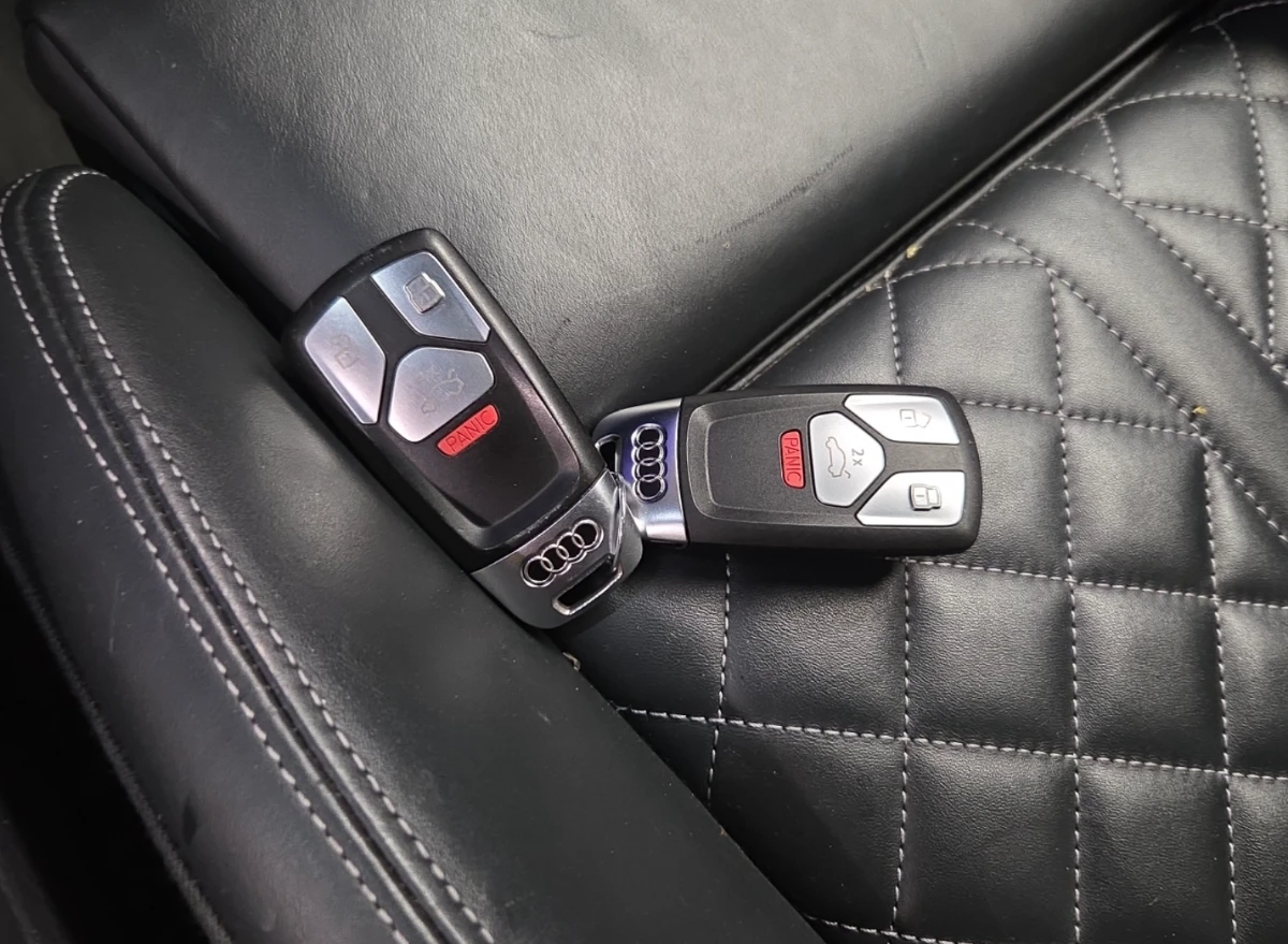 Audi SQ5 Technik* Black Optics* Virtual* Bang&Olufsen, снимка 8 - Автомобили и джипове - 55156008