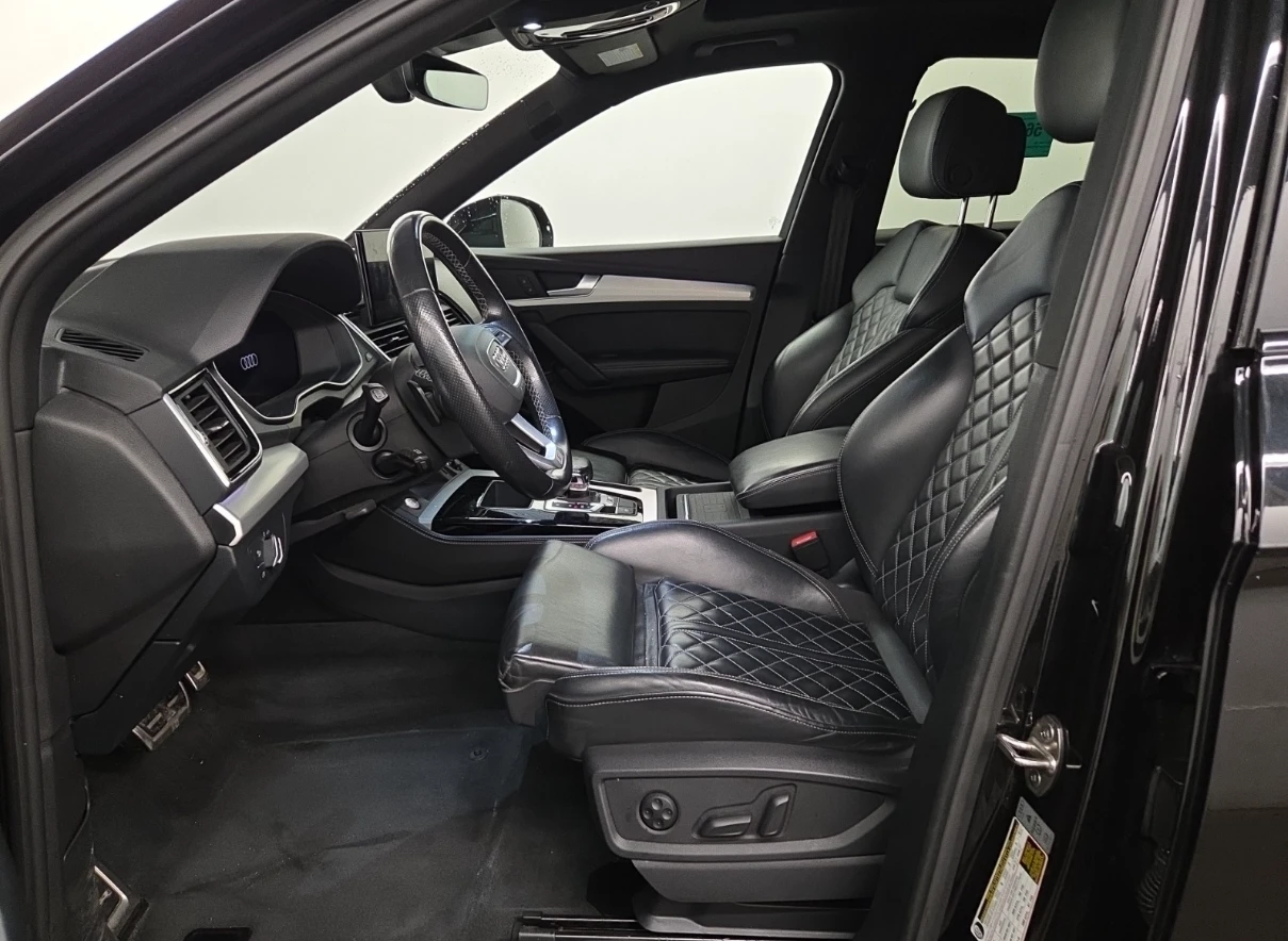 Audi SQ5 Technik* Black Optics* Virtual* Bang&Olufsen, снимка 7 - Автомобили и джипове - 55156008